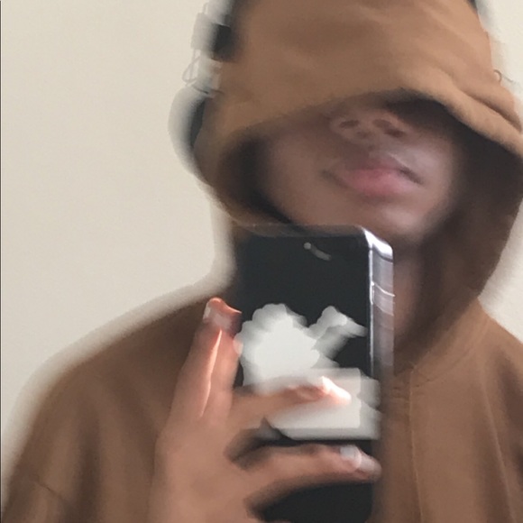 Meet your Posher, Devin - Picture 1 of 1